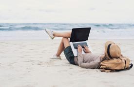 Schade aan laptop bij thuiswerken: hoe is dit verzekerd?